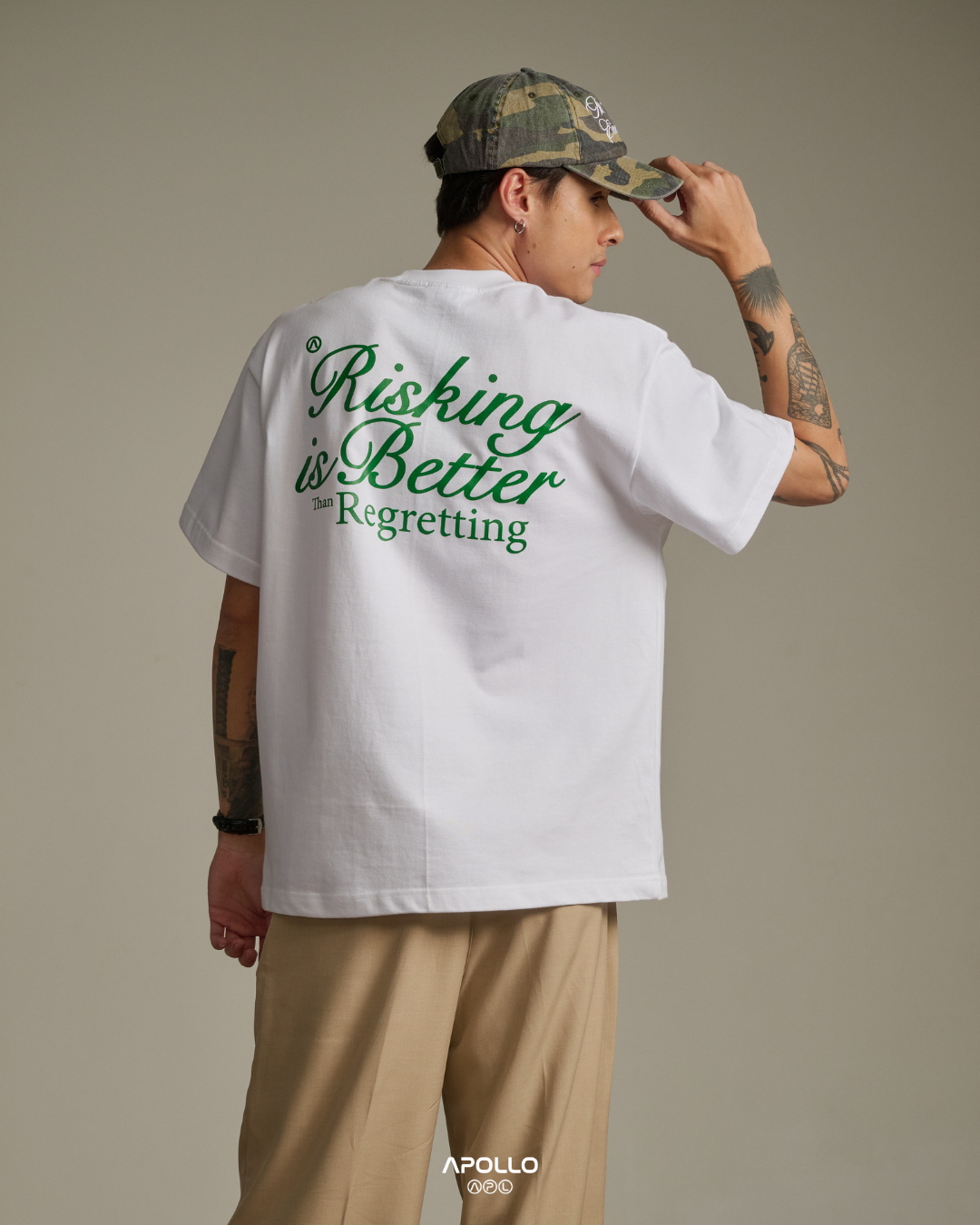 WHITE ADVENTURERS' MOTIVATIONS TEE