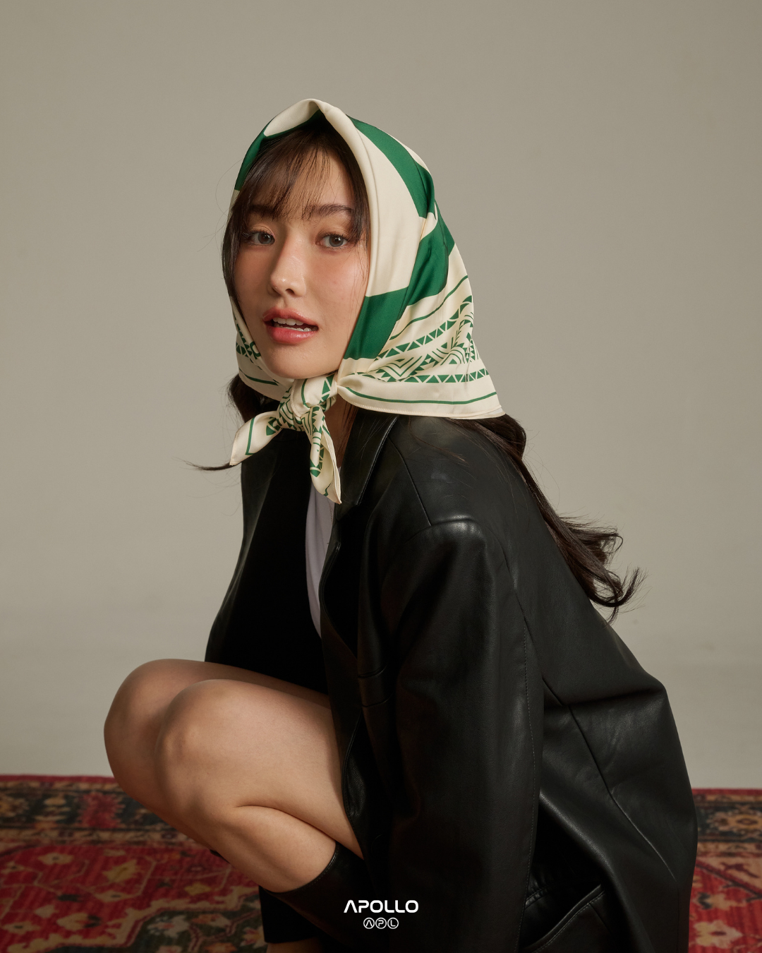 WHITE ADVENTURERS' MOTIVATIONS BANDANA