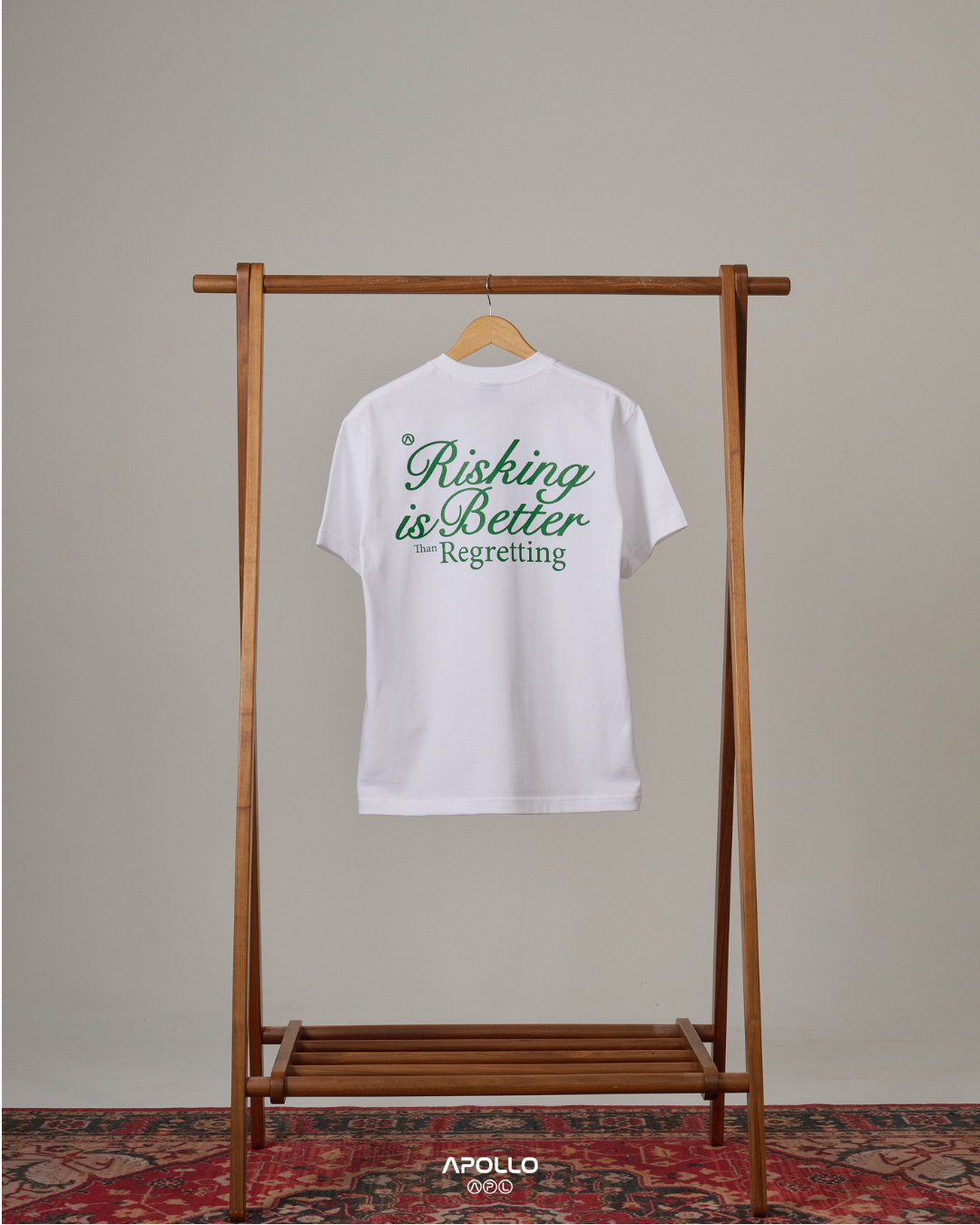 WHITE ADVENTURERS' MOTIVATIONS TEE